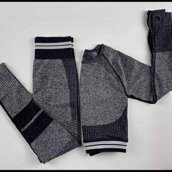 Two Piece Set - Picture 3 of 3